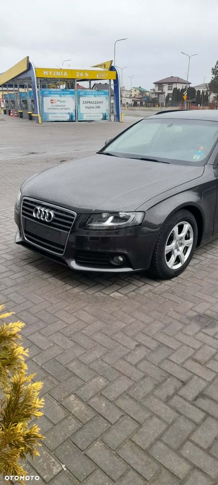 Audi A4 Avant - 14