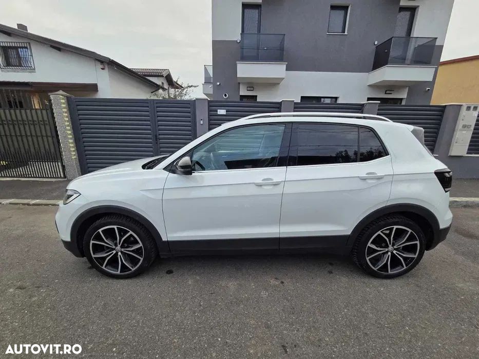 Volkswagen T-Cross - 2