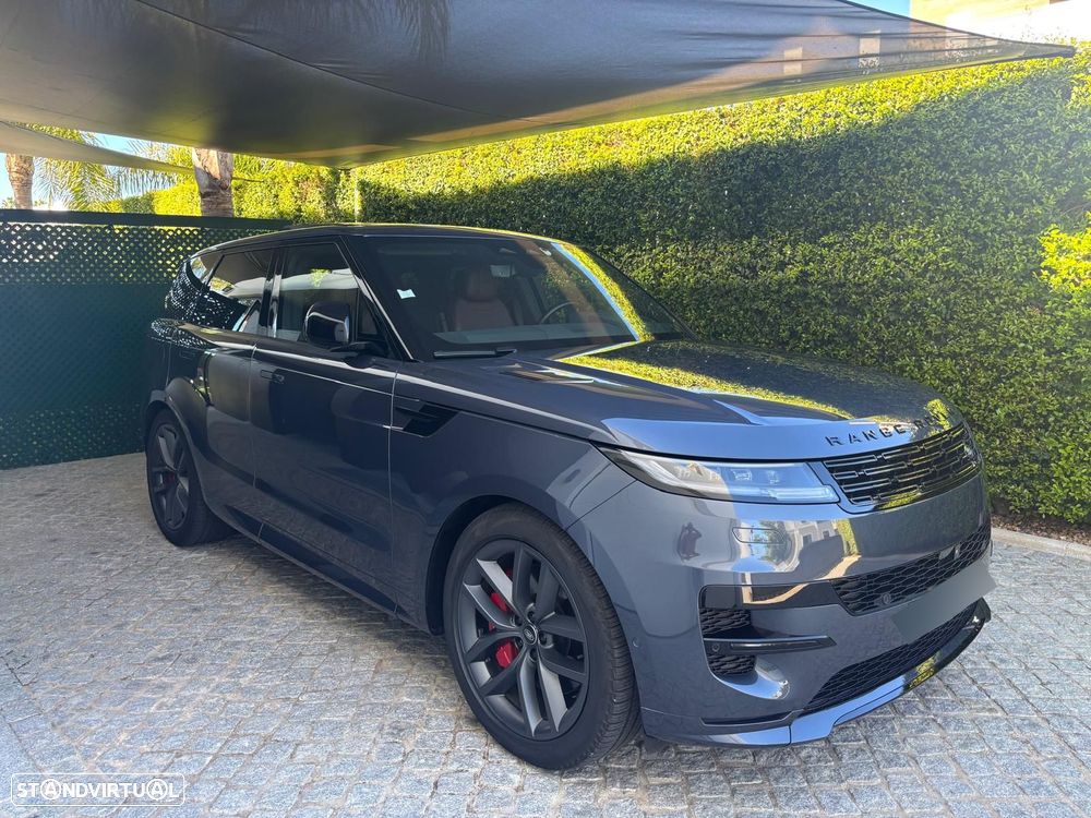 Land Rover Range Rover 3.0 P440e LWB HSE - 3