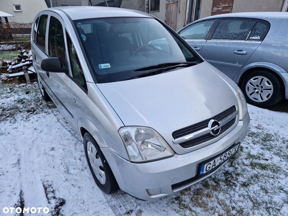 Opel Meriva 1.6 (Essentia) - 2