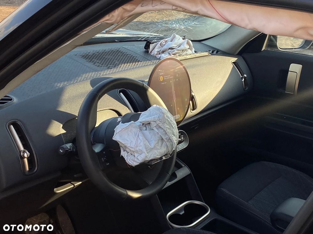 MINI Countryman ver-c-mhev-linia-essential - 15