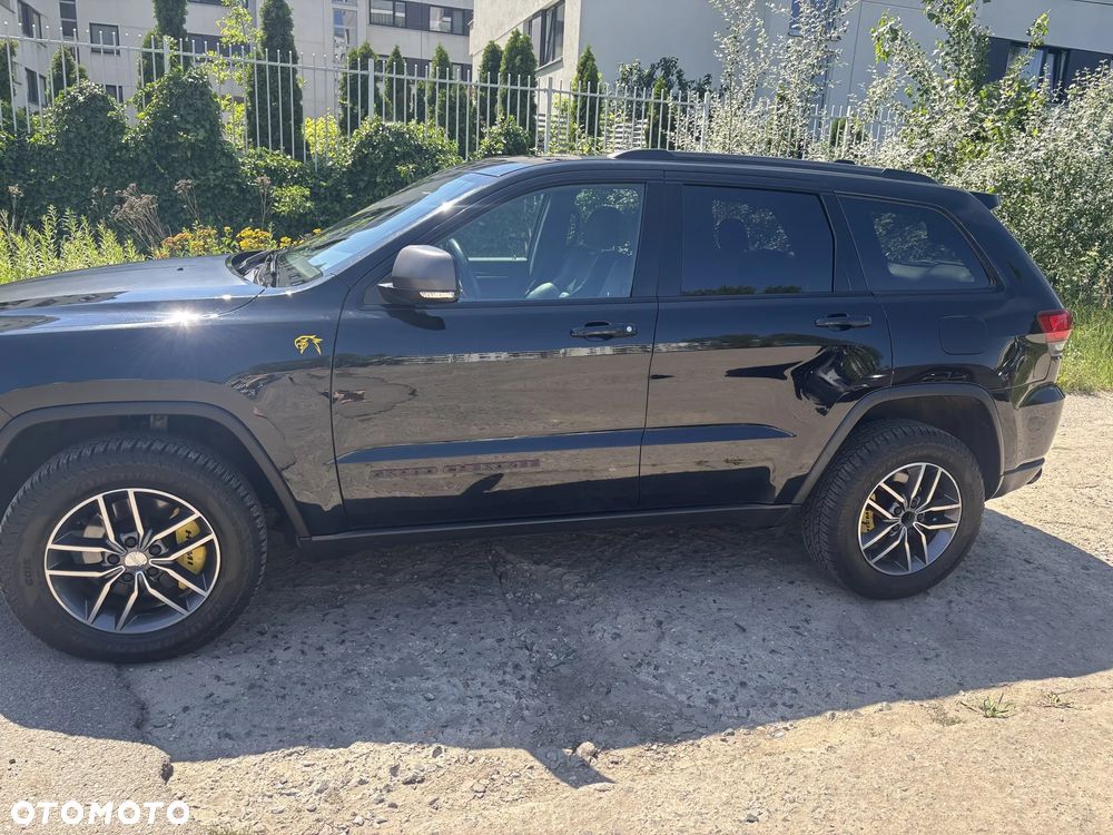 Jeep Grand Cherokee - 3