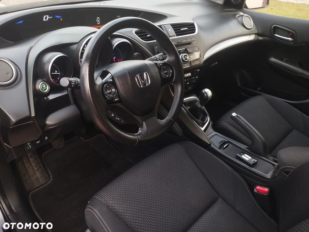 Honda Civic 1.4 i-VTEC Sport Black Edition - 13