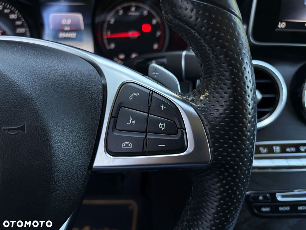 Mercedes-Benz Klasa C 200 9G-TRONIC AMG Line - 24