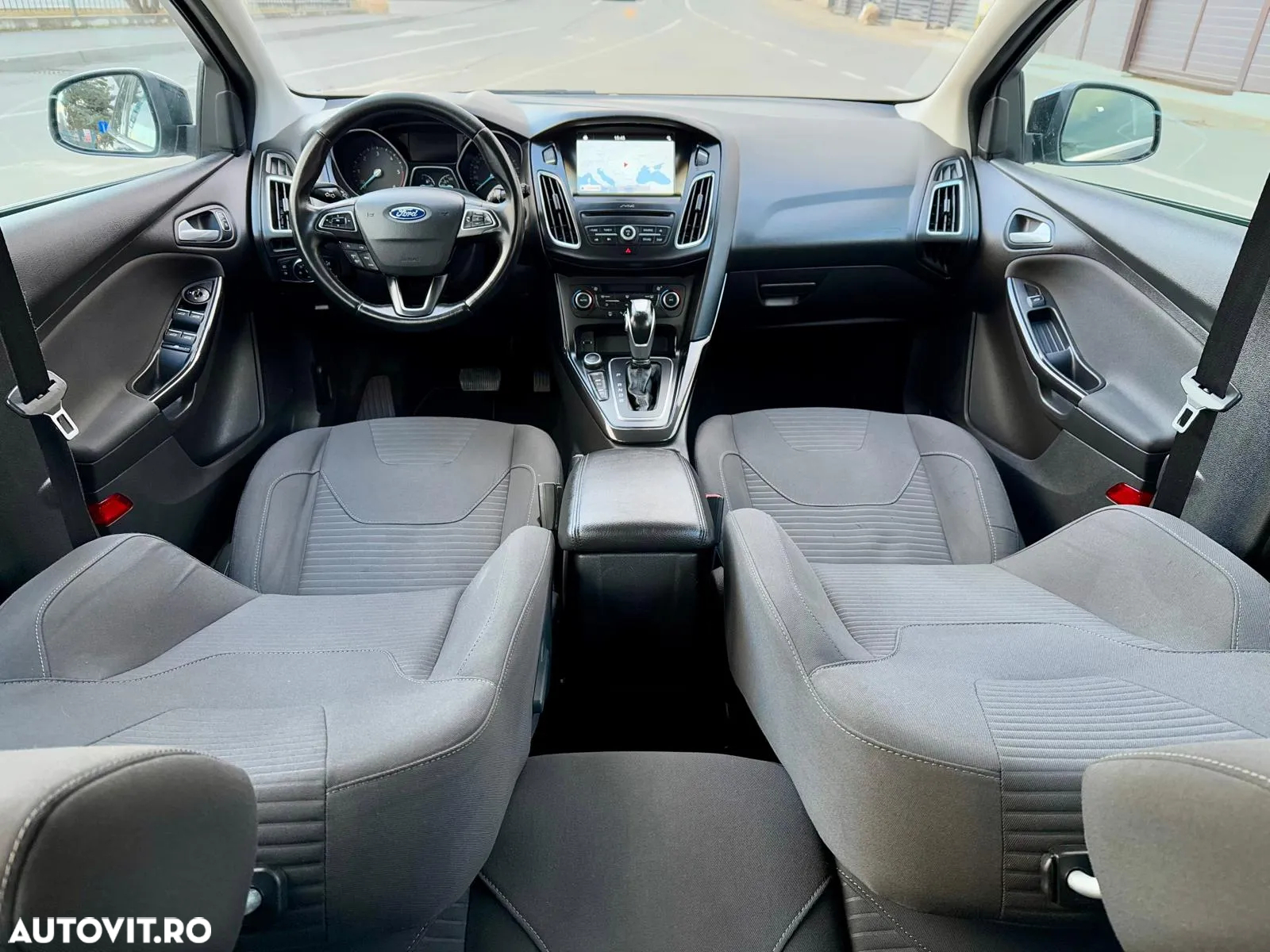 Ford Focus 1.5 EcoBlue Start-Stopp-System Aut. TITANIUM - 7