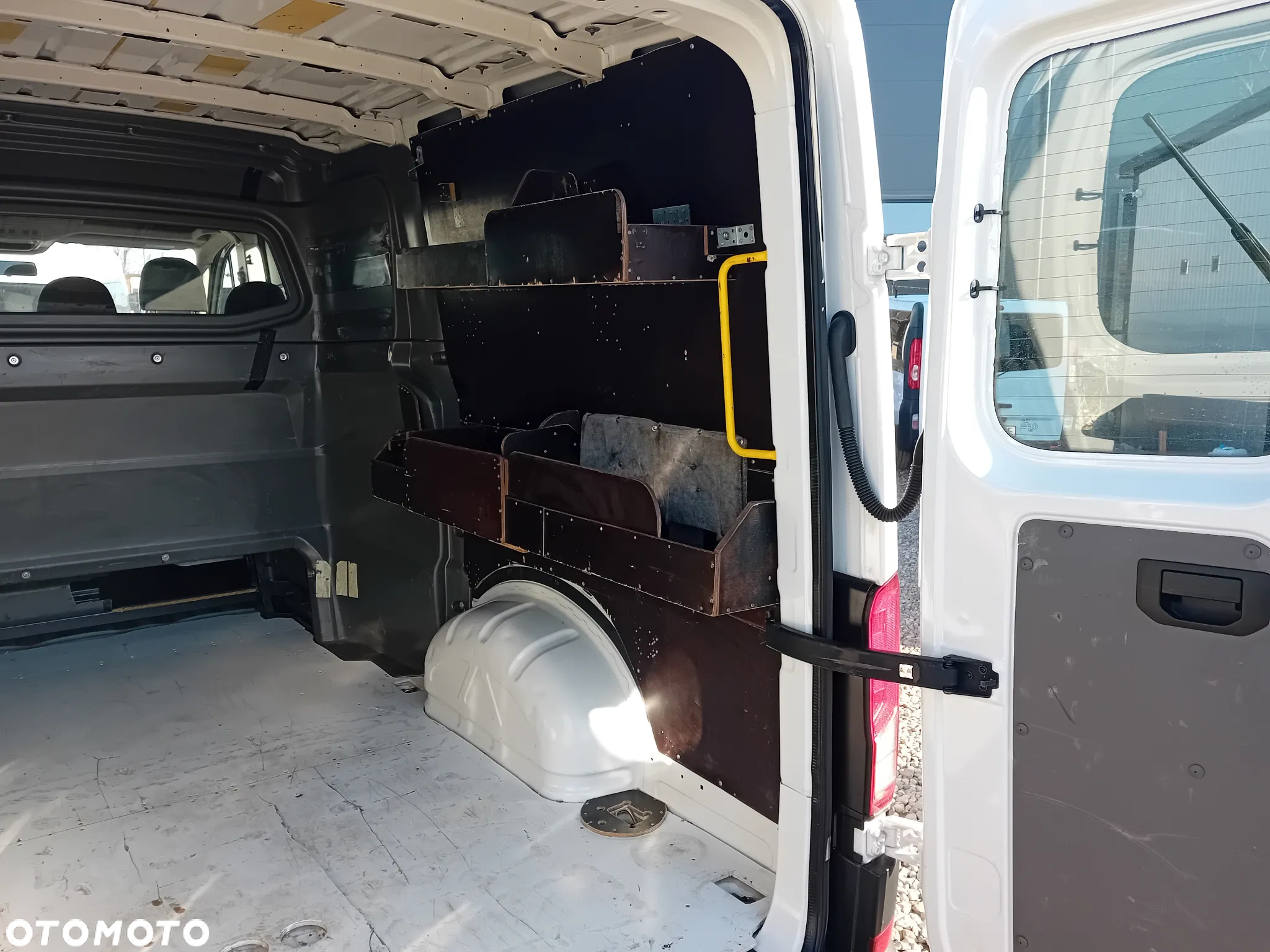 Volkswagen Crafter Brygadówka - 13