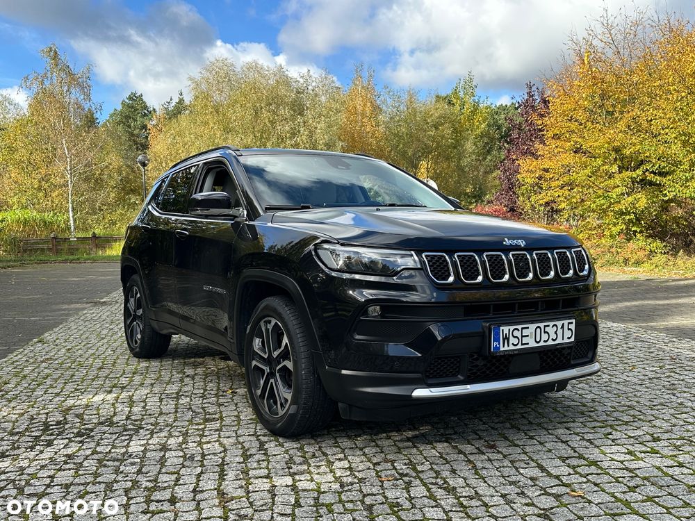 Jeep Compass - 24