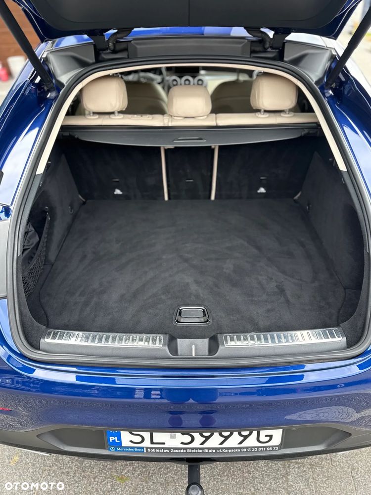 Mercedes-Benz GLC 250 4Matic 9G-TRONIC AMG Line - 31
