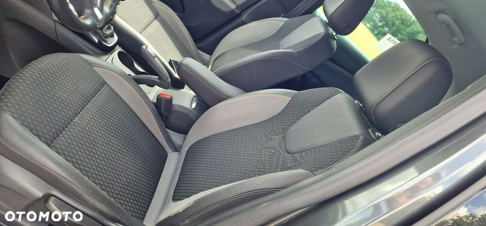 Opel Crossland X - 19