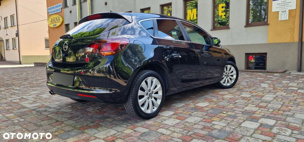 Opel Astra 1.4 Turbo Cosmo - 5