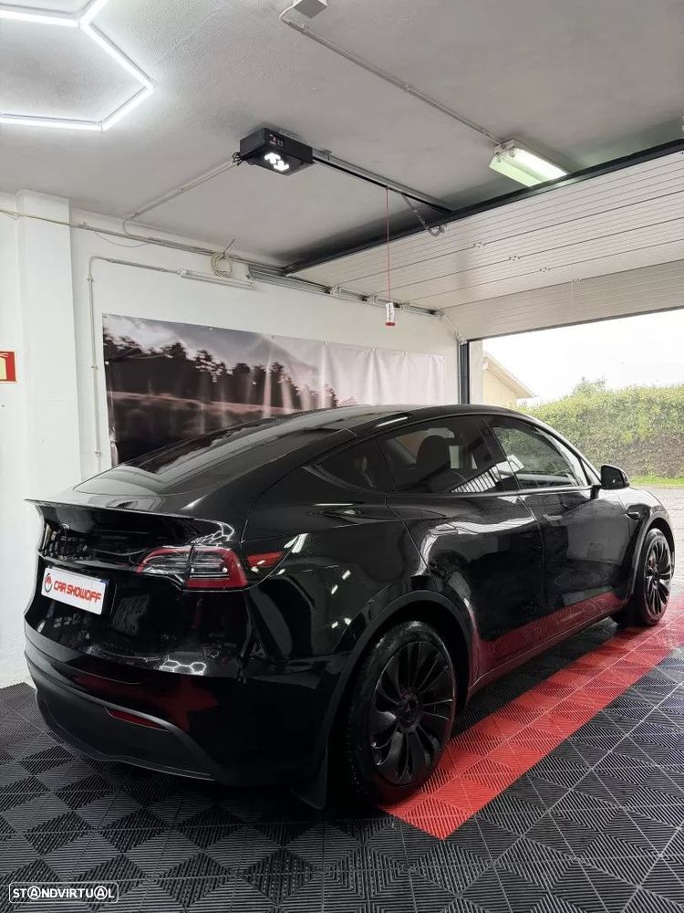 Tesla Model Y Standard - 5