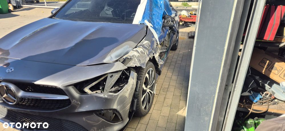 Mercedes-Benz CLA - 7