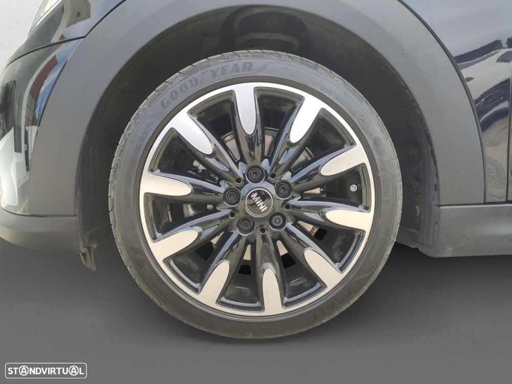 MINI Cabrio Cooper Auto - 14