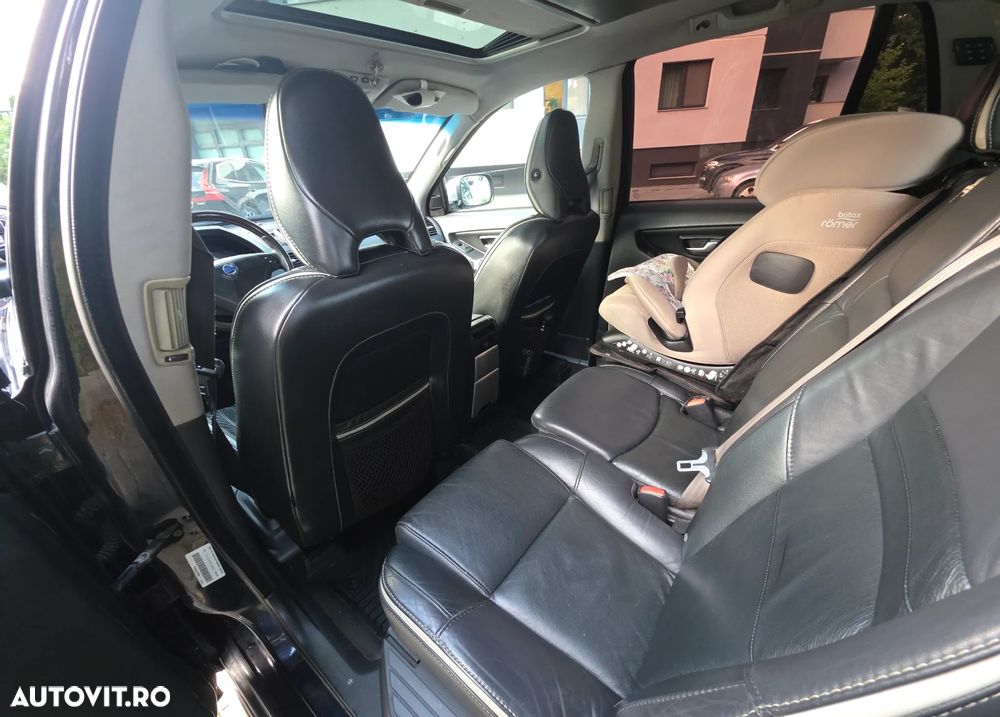 Volvo XC 90 2.4 D Aut. 7 locuri - 14