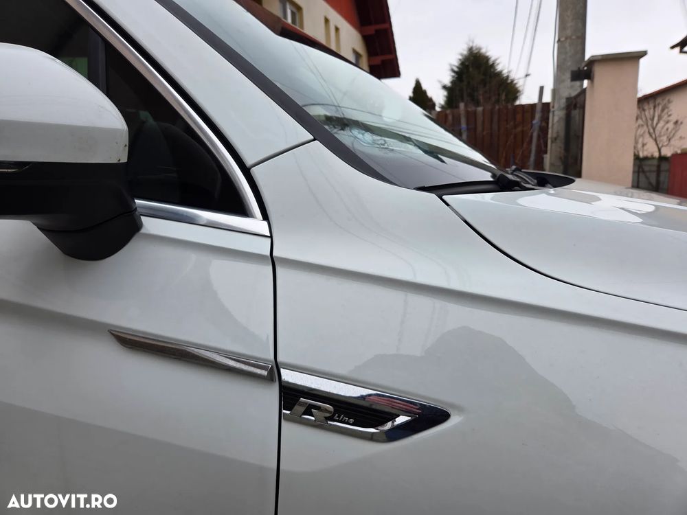 Volkswagen Tiguan 2.0 TDI SCR R-Line - 2