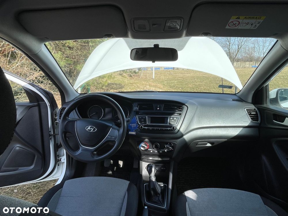 Hyundai i20 1.2 Classic - 9