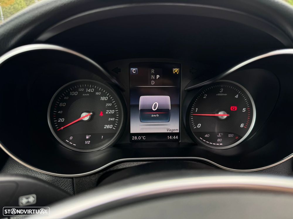 Mercedes-Benz GLC 250 d Coupé AMG Line 4-Matic - 26