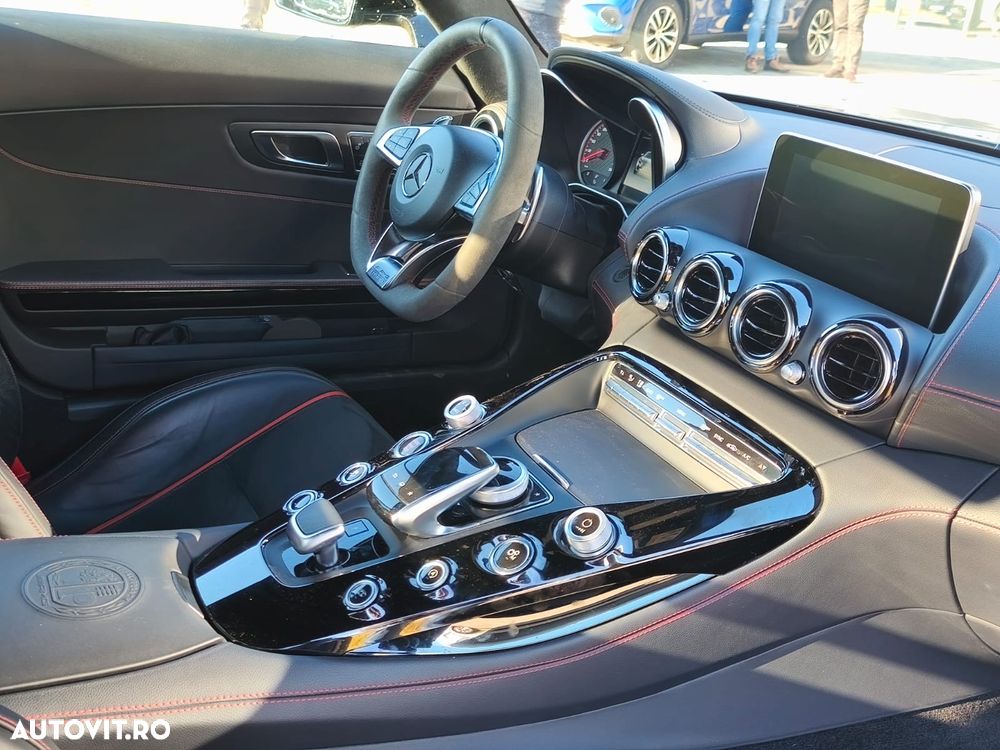 Mercedes-Benz AMG GT - 11