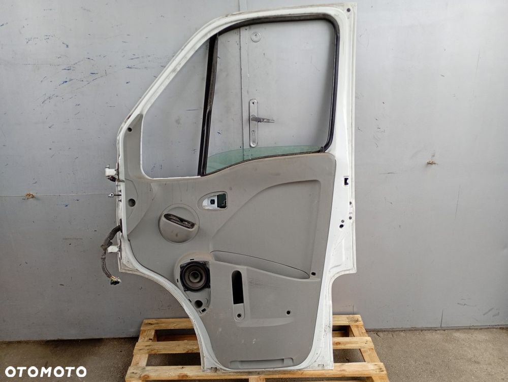 drzwi przednie prawe przód renault master II opel movano a nissan interstar 2003-2010 białe - 10
