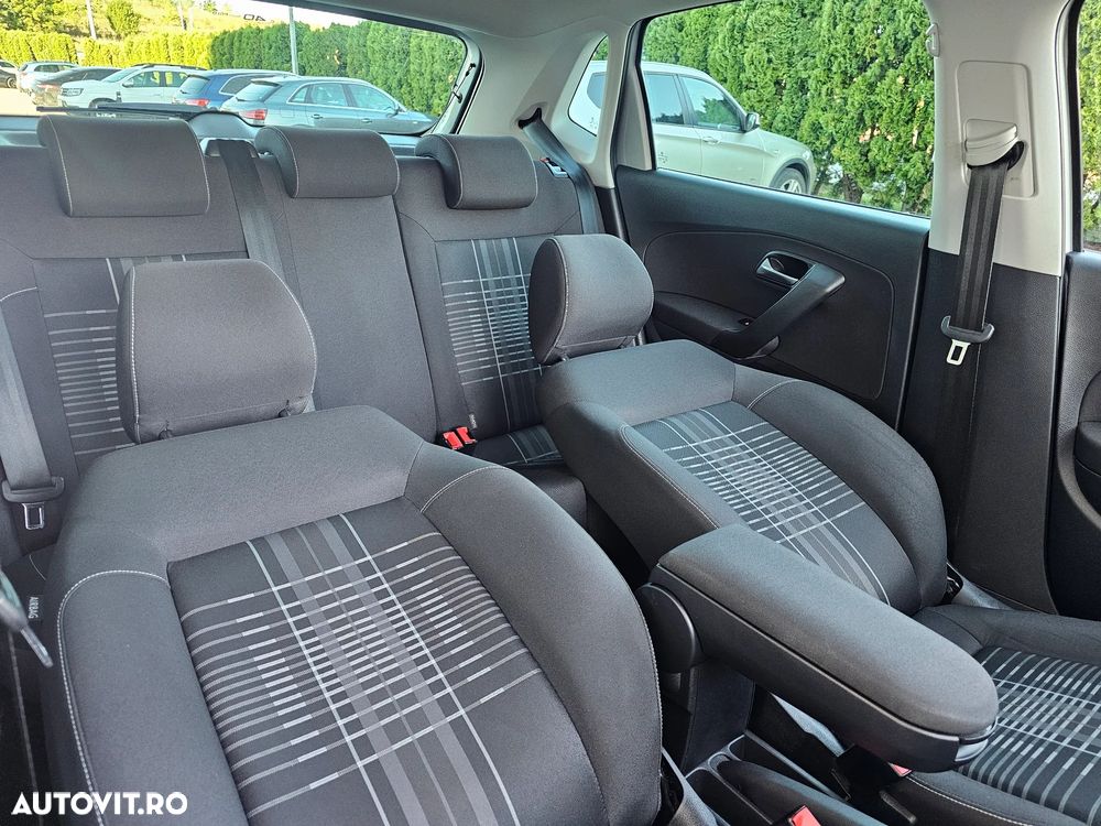 Volkswagen Polo 1.2 TSI Blue Motion Technology DSG Lounge - 14