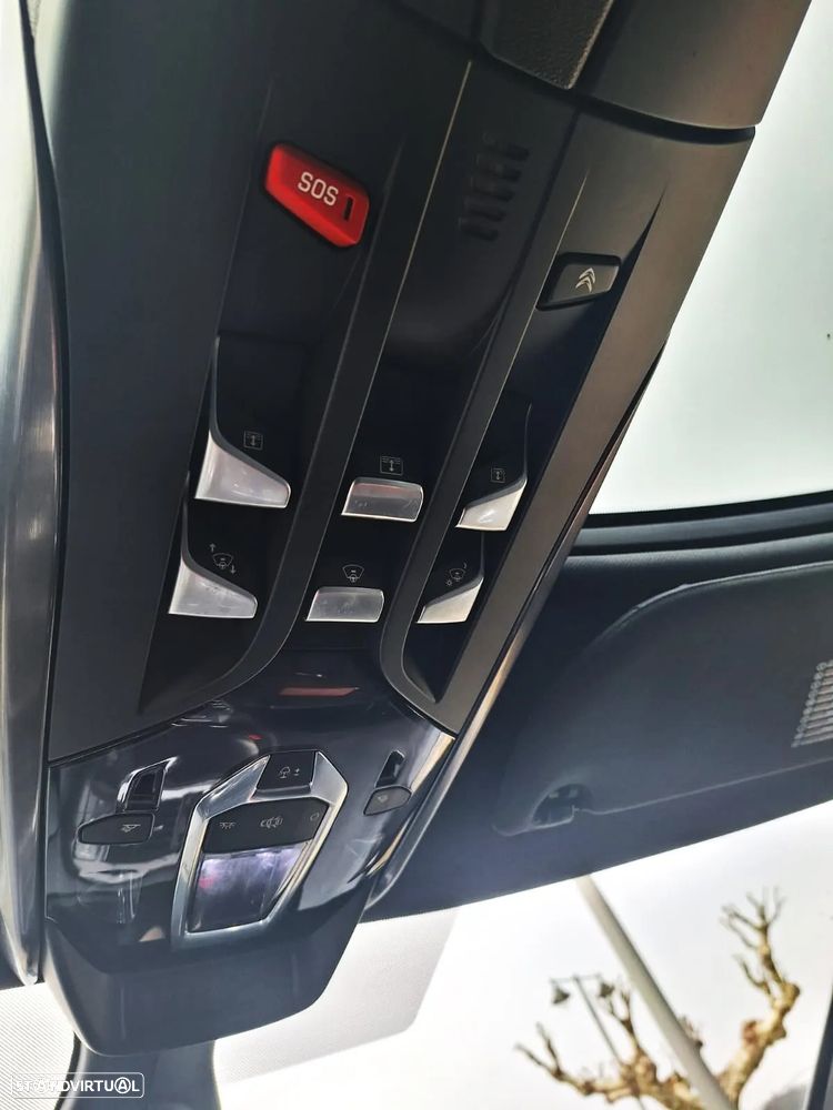 Citroën DS5 2.0 HDi Hybrid4 So Chic CMP6 - 17