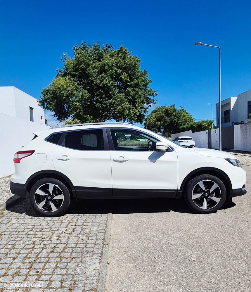 Nissan Qashqai 1.5 dCi N-Connecta 18 - 4
