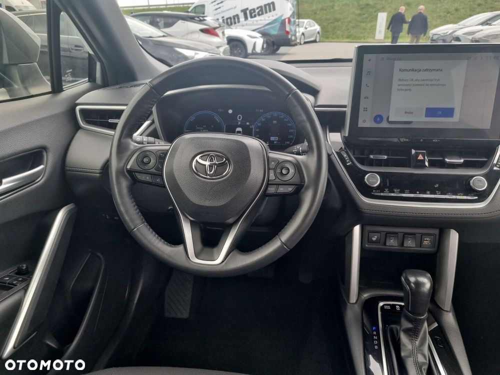 Toyota Corolla Cross - 18