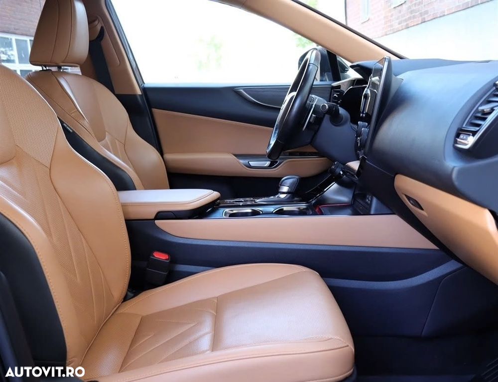 Lexus Seria NX 450h+ E-FOUR Luxury Line - 15