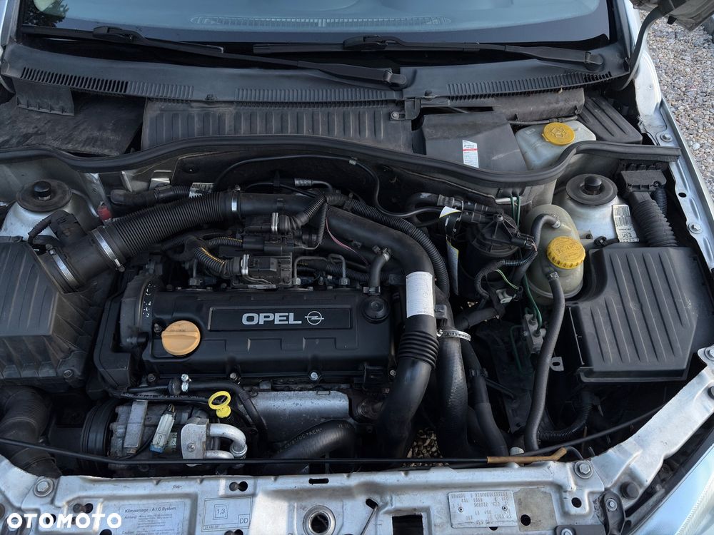 Opel Corsa - 24