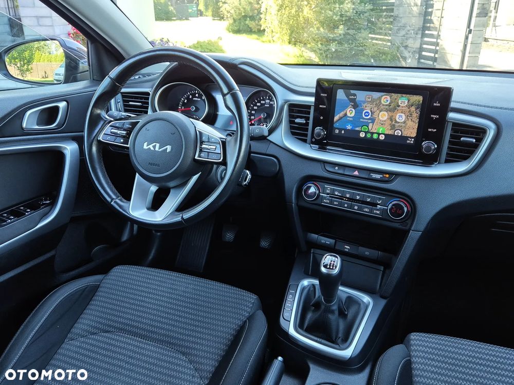 Kia Ceed 1.5 T-GDI L - 12