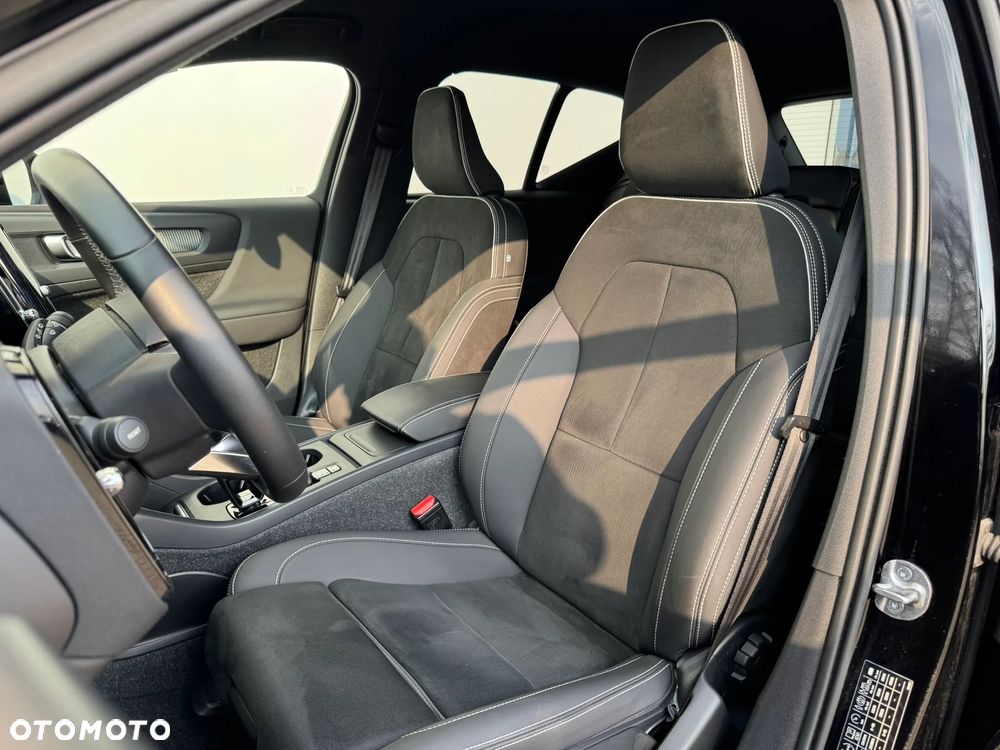 Volvo XC 40 B3 Core - 11