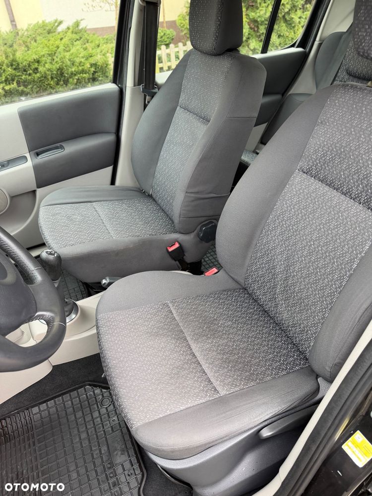 Renault Modus 1.6 16V Dynamique - 9