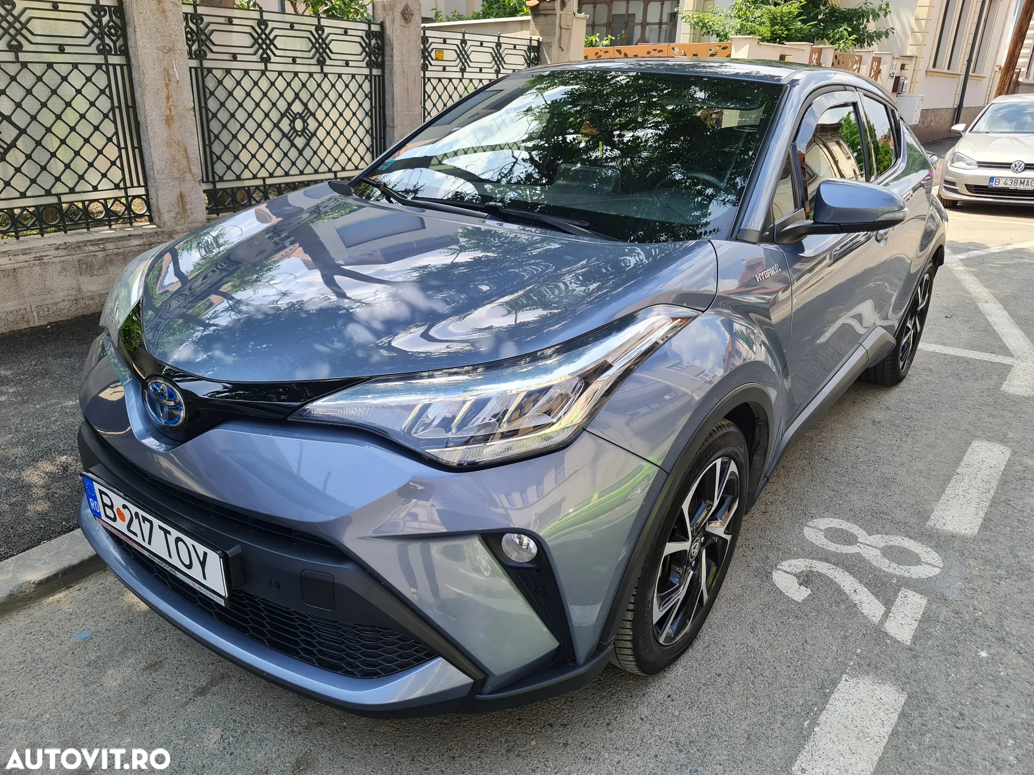 Toyota C-HR 1.8 HSD 4x2 CVT C-ult - 7
