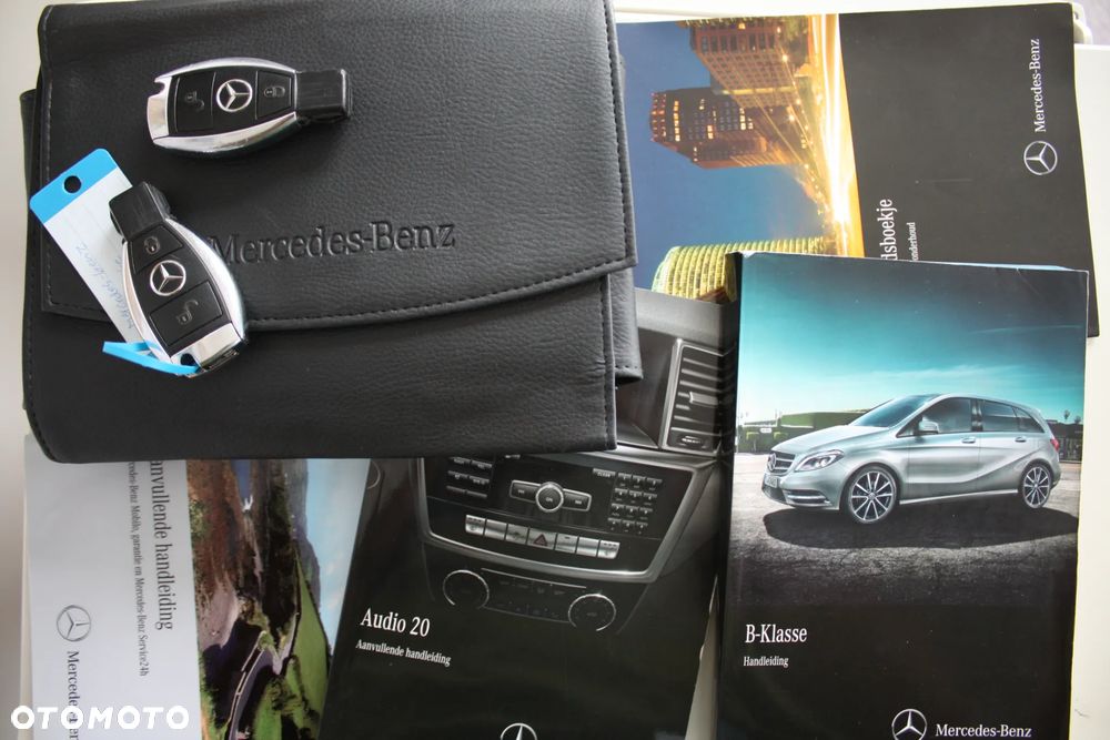 Mercedes-Benz Klasa B 200 (BlueEFFICIENCY) 7G-DCT - 33
