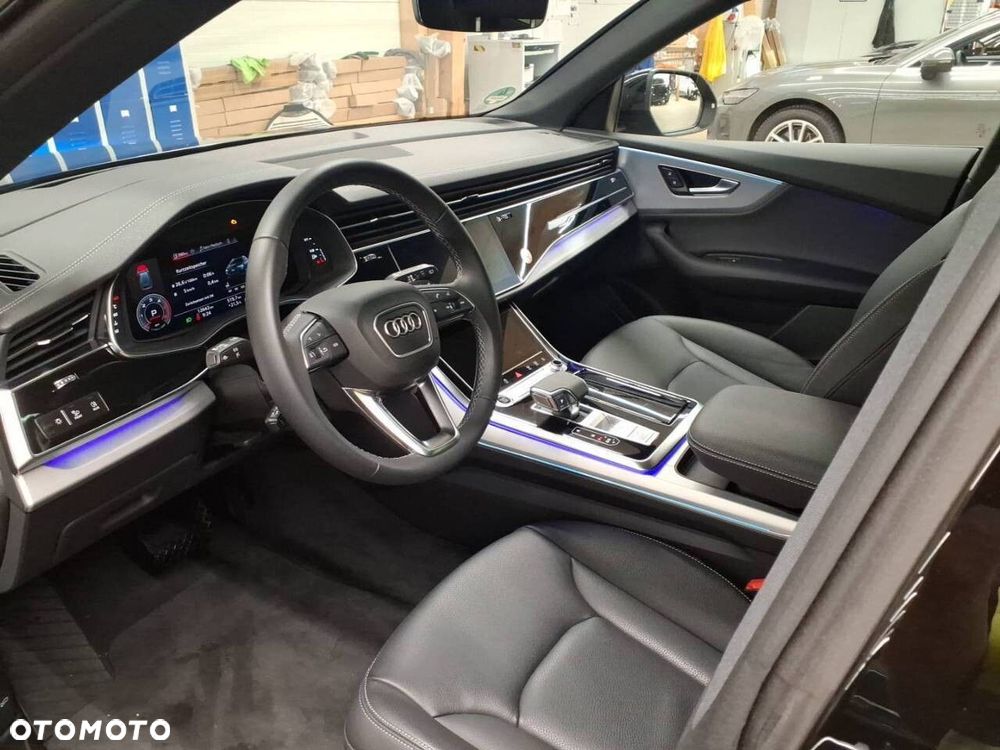 Audi Q8 - 3
