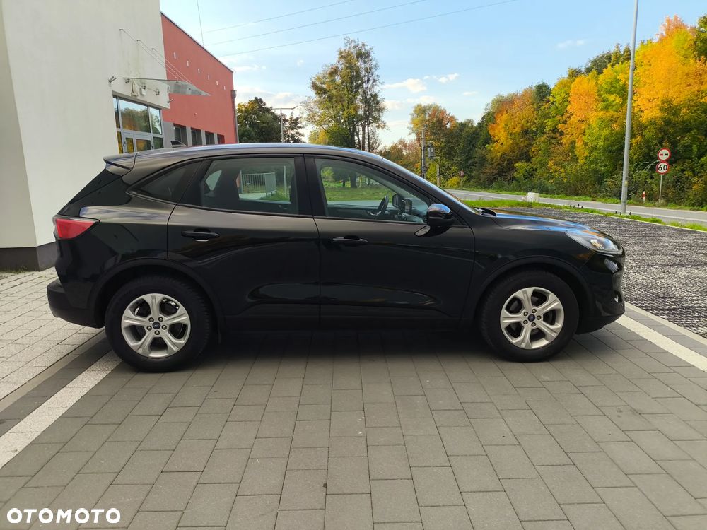 Ford Kuga - 10