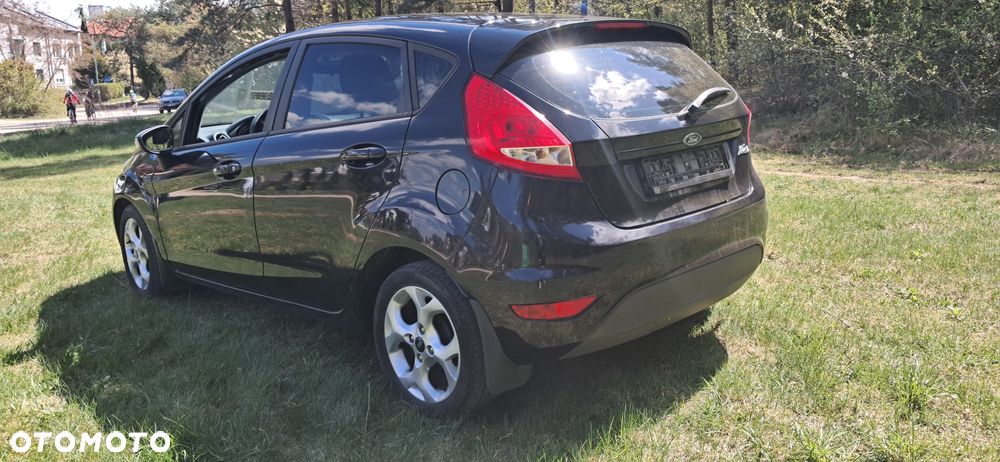 Ford Fiesta 1.25 Silver X plus EU5 - 4