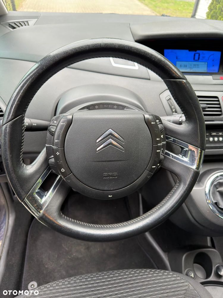 Citroën C4 Picasso - 12