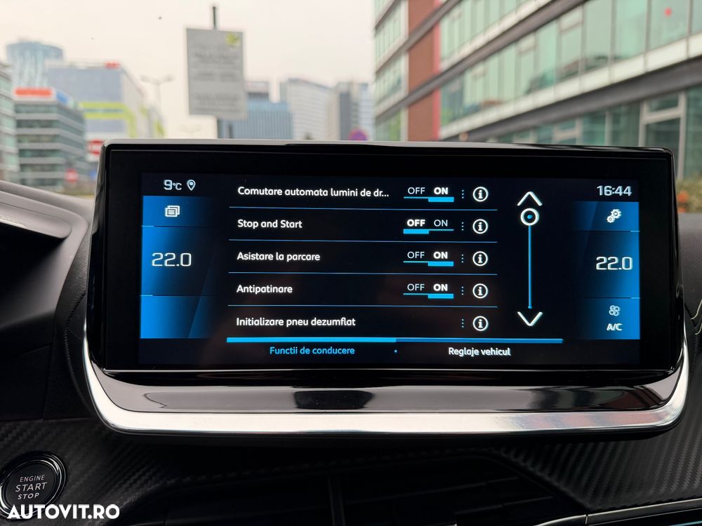 Peugeot 208 PureTech 130 EAT8 GT Pack - 35