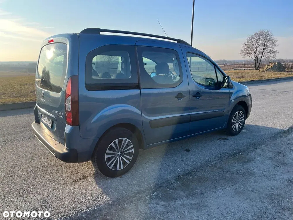 Peugeot Partner - 11