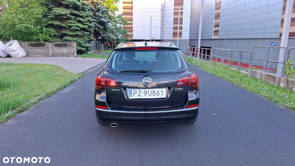 Opel Astra 1.4 Turbo Cosmo - 6