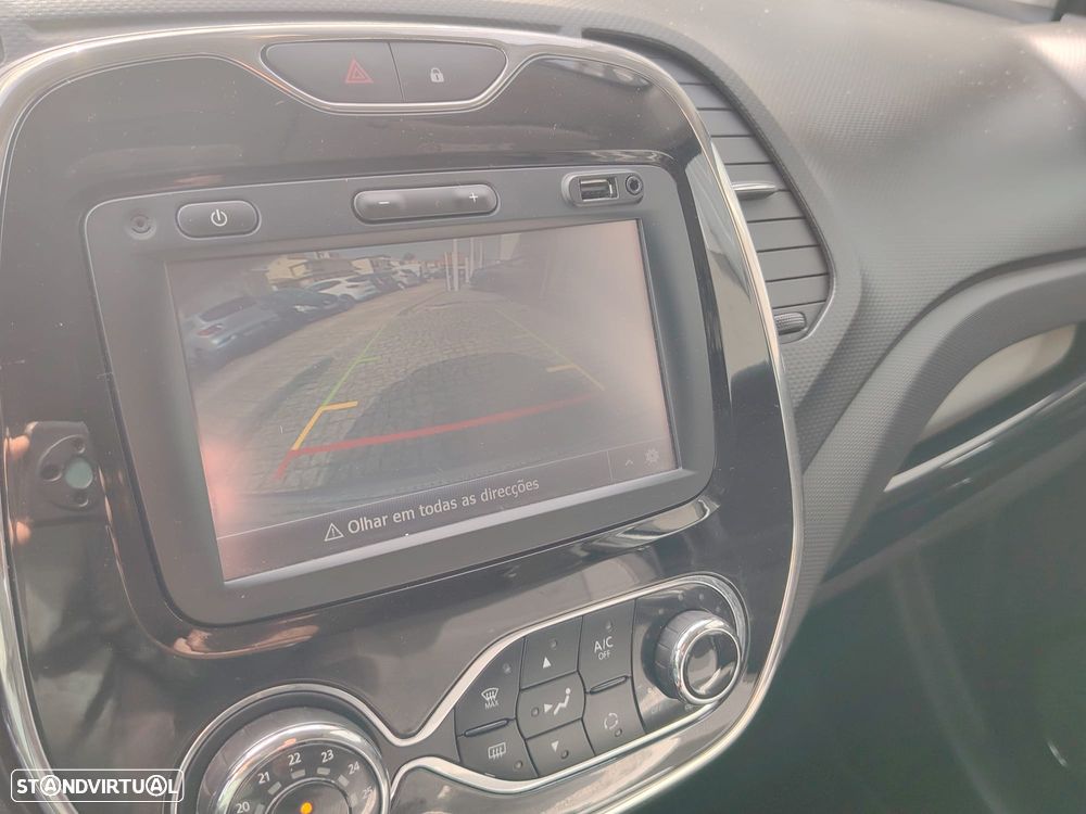 Renault Captur 1.5 dCi Exclusive - 12