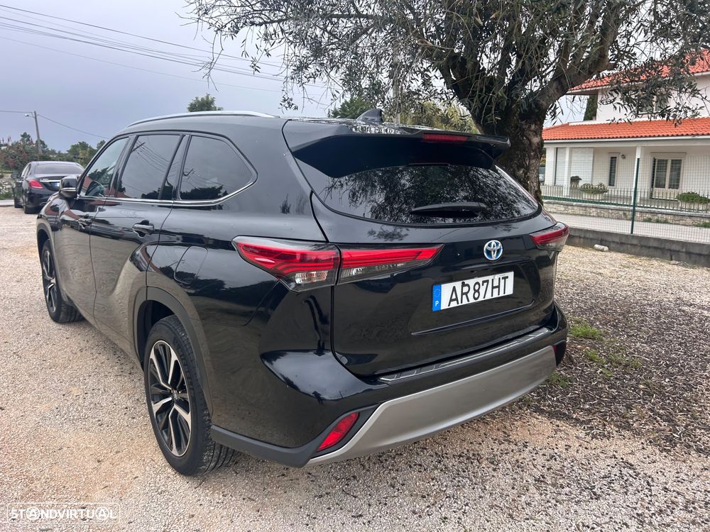 Toyota Highlander 2.5 HDF Exclusive AWD-i - 4