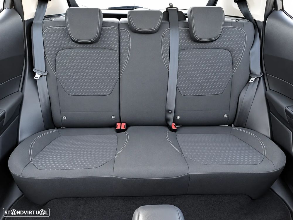 Ford Fiesta 1.5 TDCi Titanium - 8
