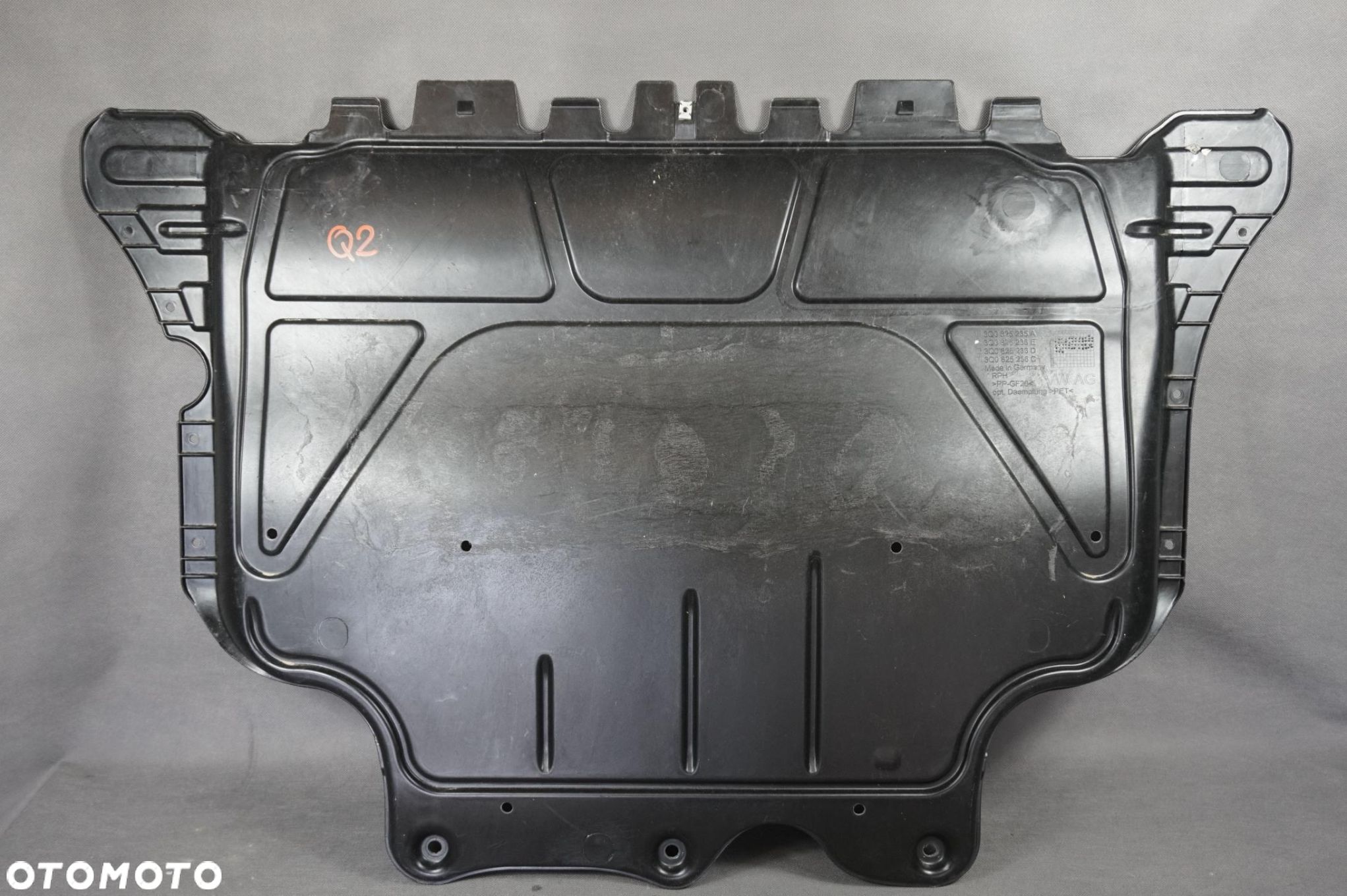 PŁYTA POD SILNIK AUDI Q2 81A 3Q0825235A 3Q0825235E 3Q0825235D 3Q0825235C - 1