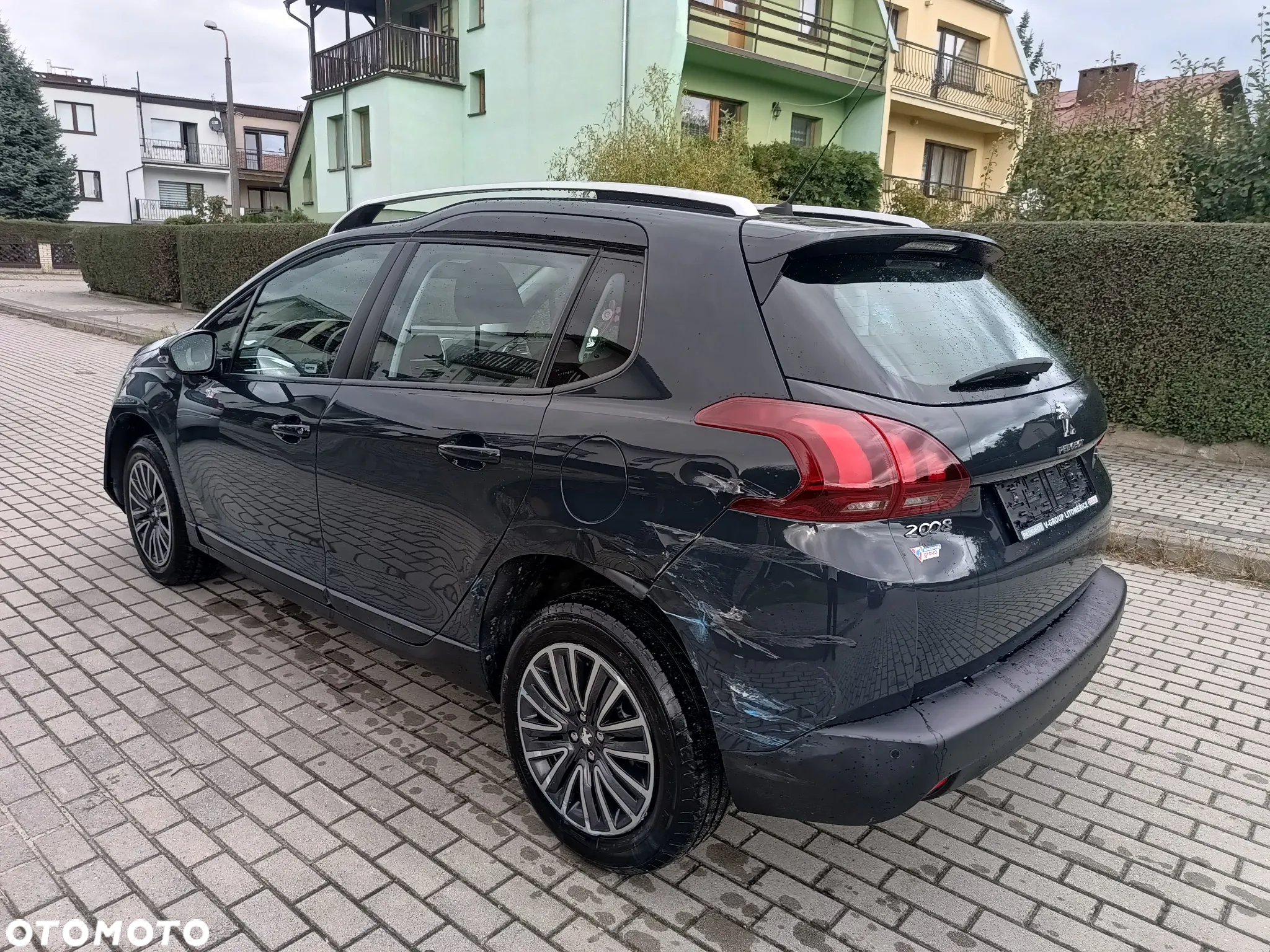 Peugeot 2008 1.2 Pure Tech Active - 5