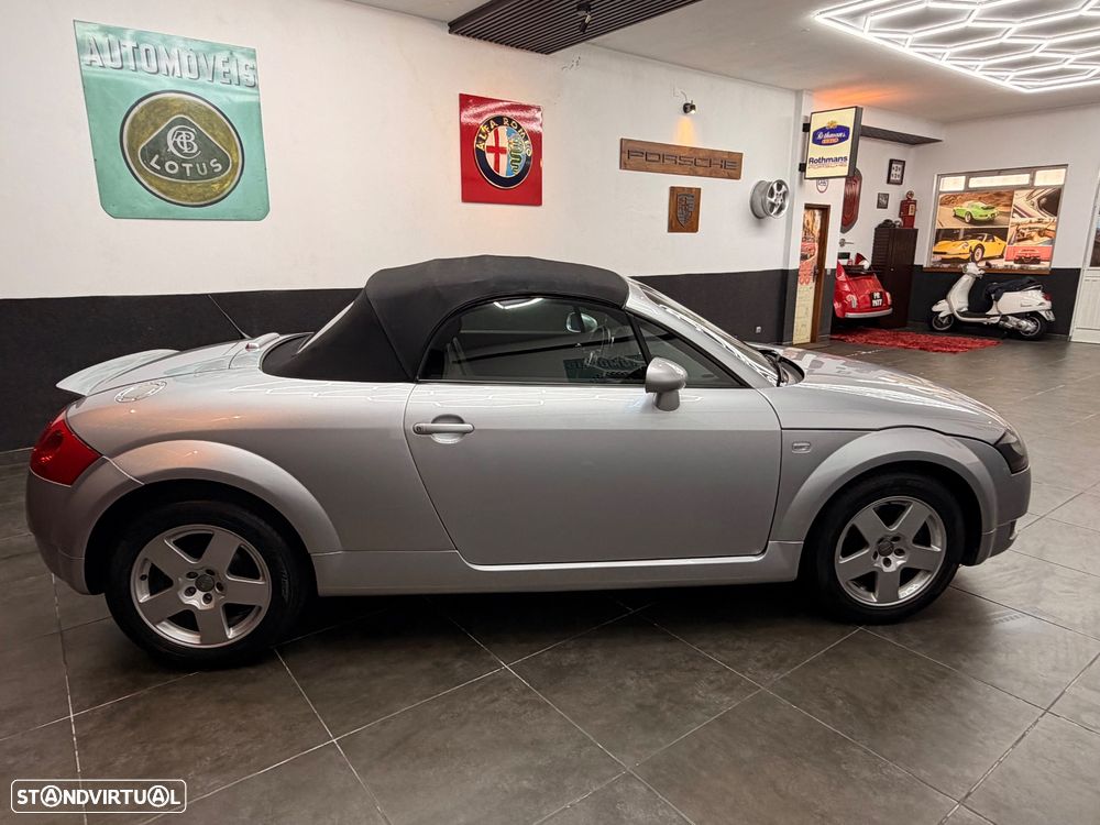 Audi TT Roadster 1.8 T - 10