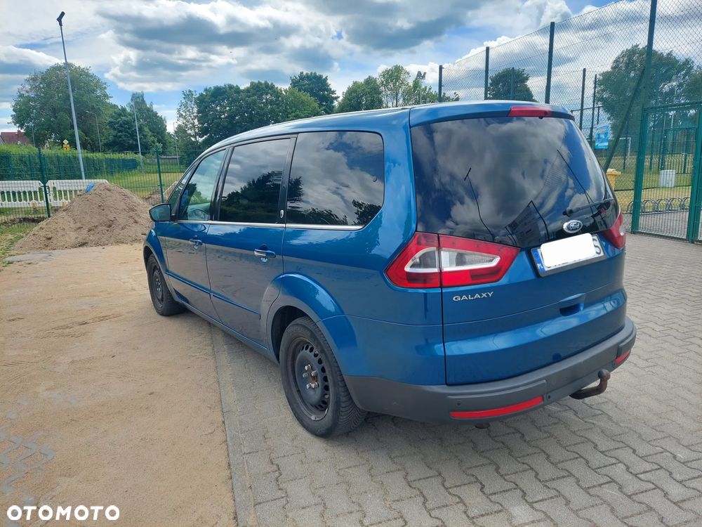 Ford Galaxy 2.0 TDCi Ghia - 10