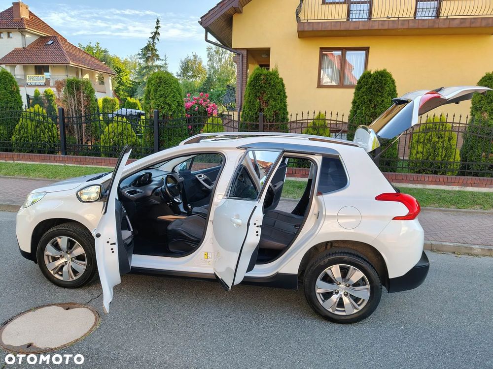 Peugeot 2008 PureTech 110 Stop&Start Allure - 12