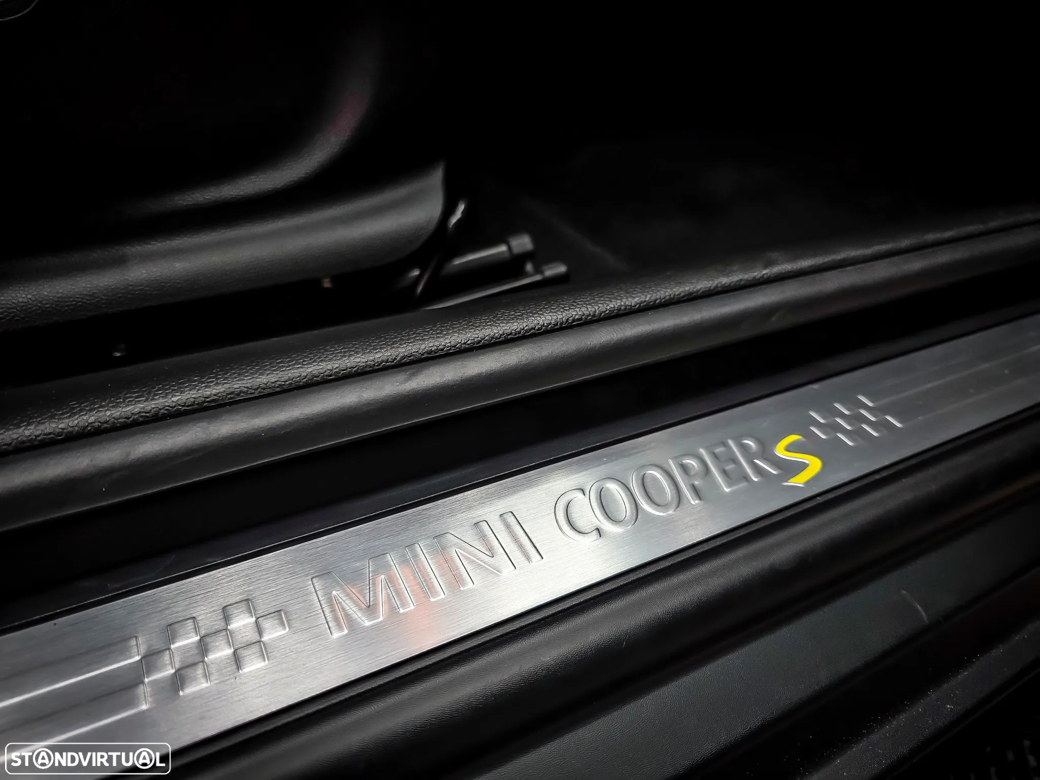 MINI 3 Portas Cooper SE - 21